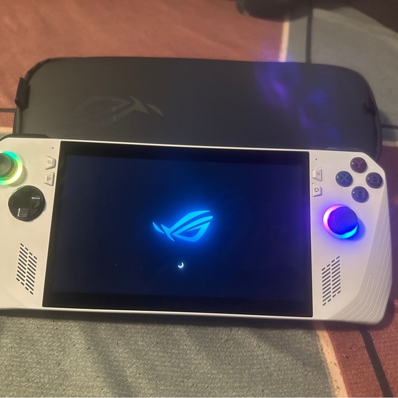 ASUS rog ally z1 extreme brand new condition all games are playing - Picture 8 of 11